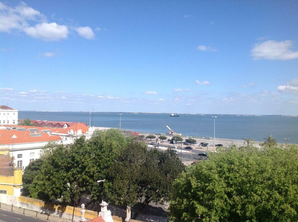 Xavier - Alfama Apartment River View Lisbon Exterior photo